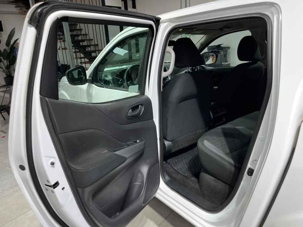 imagen 0 de vehiculo con id 2205